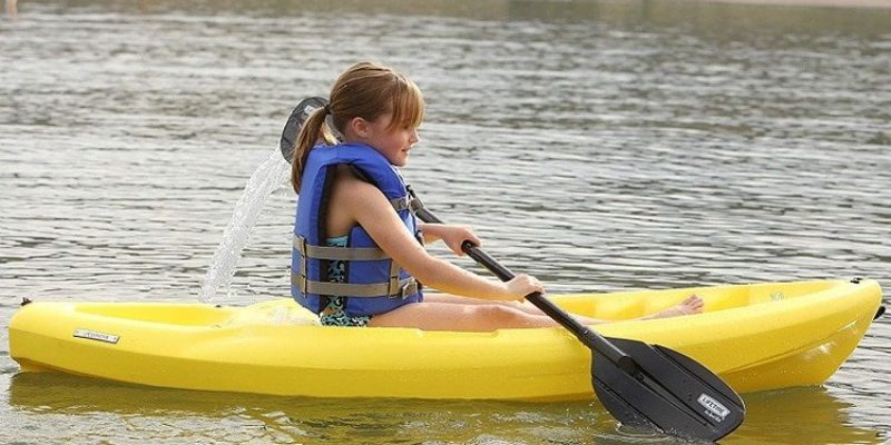 7 Best Kayak for Kids – Lightweight Kayaks for Kids & Youth